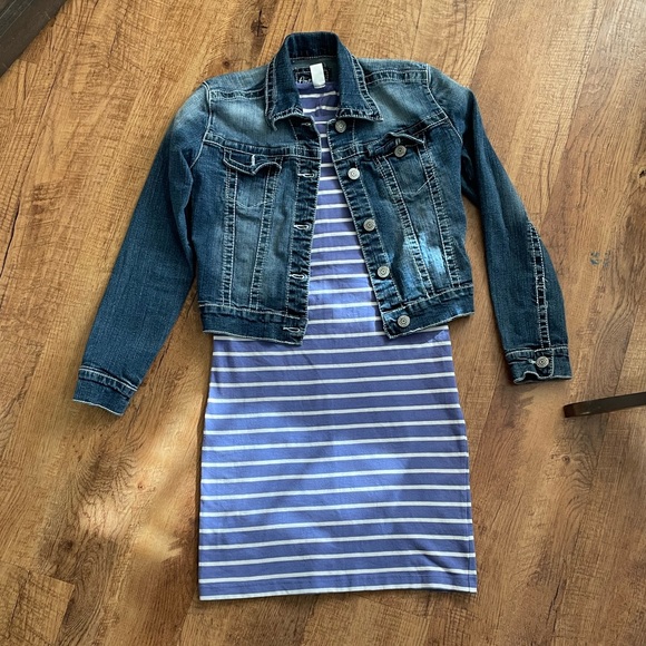 Light Blue and white striped Old Navy Skater Dress - Picture 4 of 11